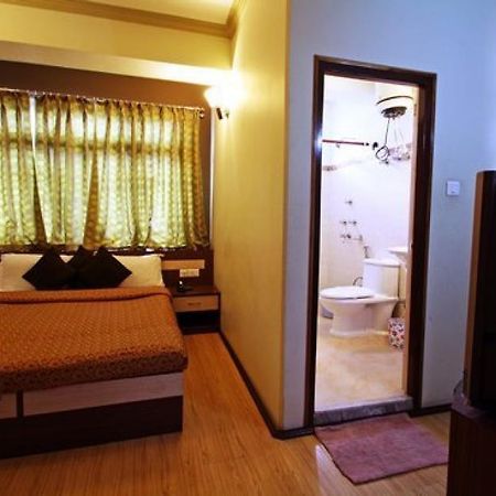 Fabhotel Palzor Stadium Road Гангток Экстерьер фото